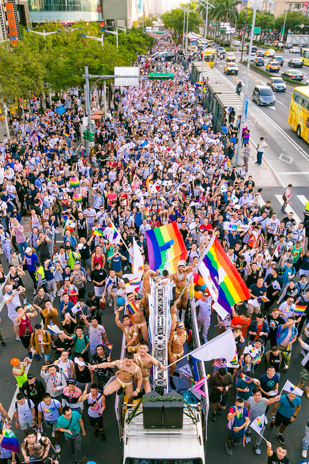 gay pride jaen 2020